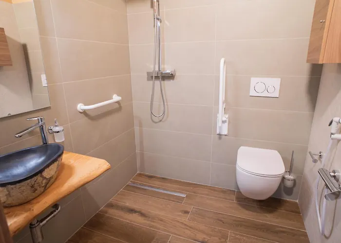 农家乐 Corte Alussi 旁蒂纽尔